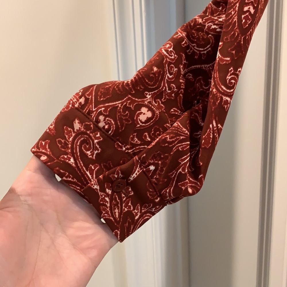 Red Paisley Women’s Shirt Dress - Picture 2 of 5